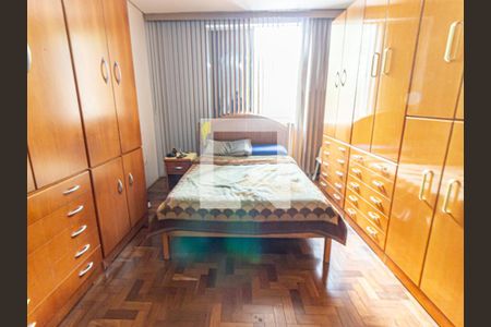 Quarto 1 de casa à venda com 3 quartos, 240m² em Vila Claudia, São Paulo