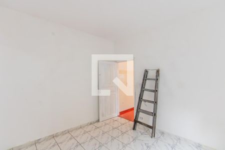 Quarto de casa para alugar com 2 quartos, 100m² em Jardim Ponte Rasa, São Paulo