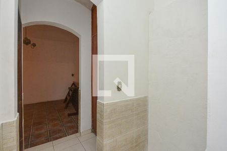 Corredor de casa para alugar com 1 quarto, 50m² em Jardim Prudência, São Paulo