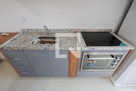 Cozinha e área de serviço de kitnet/studio à venda com 1 quarto, 26m² em Jardim São Paulo, São Paulo