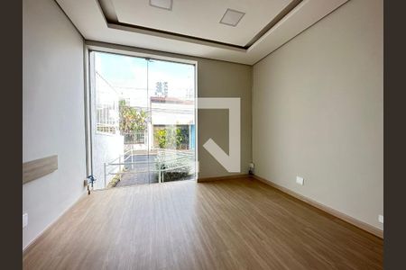 Sala de casa para alugar com 8 quartos, 406m² em Centro, Uberlândia