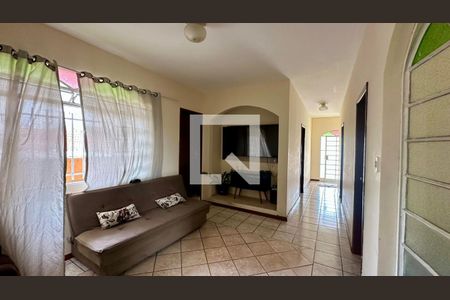 Sala 2 de casa à venda com 6 quartos, 527m² em Monsenhor Messias, Belo Horizonte