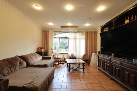 Sala de casa para alugar com 7 quartos, 560m² em Republica, Ribeirão Preto