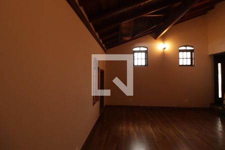 Sala 2 de casa para alugar com 3 quartos, 500m² em Vila Ana, Jundiaí