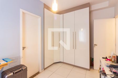 Quarto 2 de apartamento à venda com 2 quartos, 57m² em Umuarama, Osasco