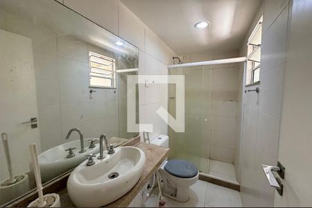 Banheiro de apartamento para alugar com 1 quarto, 65m² em Lapa, Rio de Janeiro