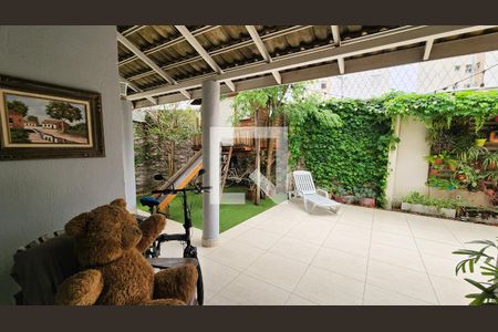 Quintal de casa de condomínio à venda com 4 quartos, 176m² em Jardim Shangai, Jundiaí