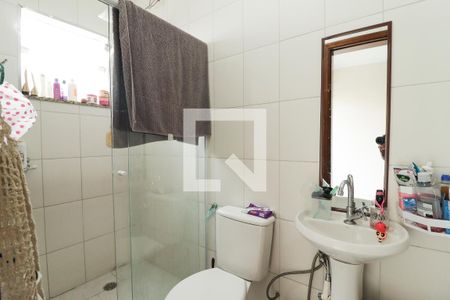 Banheiro da Suíte 1 de casa para alugar com 2 quartos, 113m² em Parque Sao Luis, São Paulo