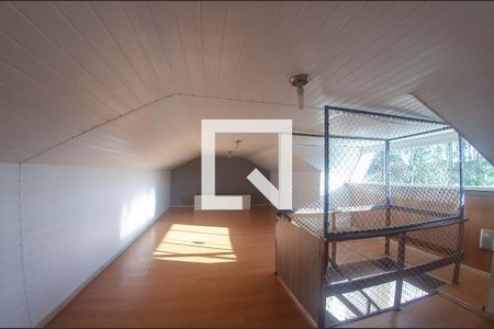 Casa para alugar com 4 quartos, 280m² em Umbará, Curitiba