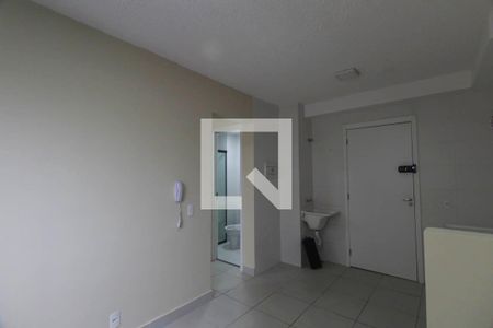 Sala/Cozinha de apartamento para alugar com 2 quartos, 33m² em Vila Ema, São Paulo