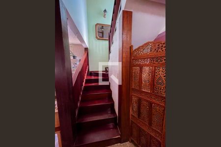 Escada de casa para alugar com 4 quartos, 150m² em João Paulo, Florianópolis