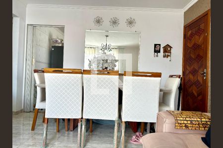 Sala de apartamento à venda com 2 quartos, 60m² em Jardim Vila Galvao, Guarulhos
