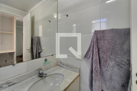 Banheiro Suíte de apartamento à venda com 2 quartos, 65m² em Swift, Campinas