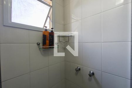 Banheiro Suíte de apartamento à venda com 2 quartos, 65m² em Swift, Campinas