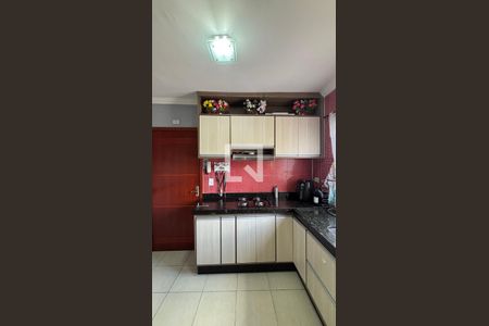Sala/Cozinha de apartamento à venda com 2 quartos, 76m² em Jardim Marek, Santo André