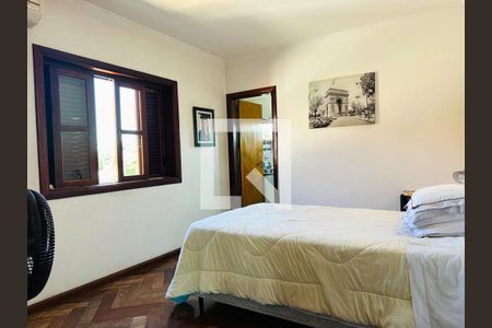 Casa à venda com 3 quartos, 443m² em Interlagos, São Paulo