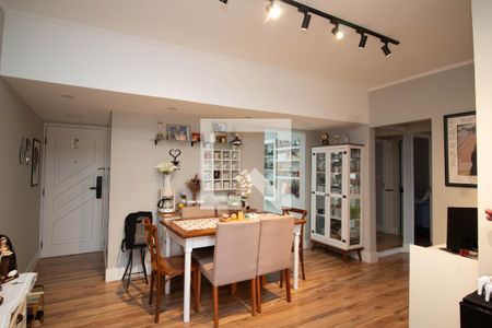 Sala de apartamento à venda com 3 quartos, 98m² em Vila Silveira, Guarulhos