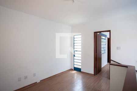 Sala 2 de casa para alugar com 3 quartos, 432m² em Itapoã, Belo Horizonte