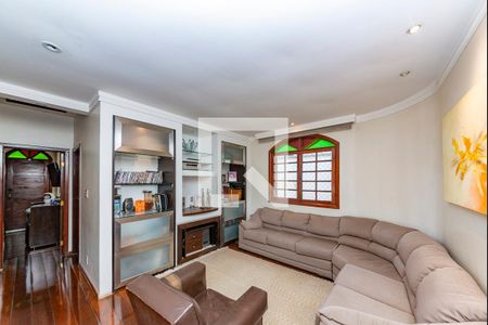 Sala 3 de casa para alugar com 6 quartos, 380m² em Grajaú, Belo Horizonte