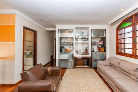 Sala 3 de casa para alugar com 6 quartos, 380m² em Grajaú, Belo Horizonte