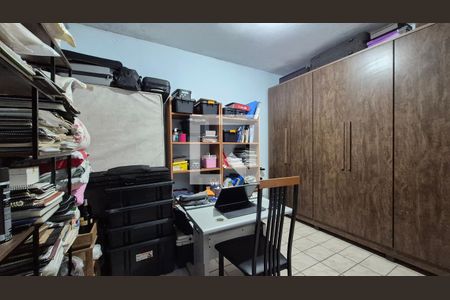 Quarto de casa para alugar com 2 quartos, 189m² em Vila Guaraciaba, Santo André