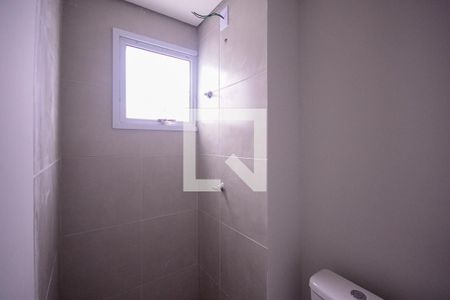 Banheiro de apartamento para alugar com 1 quarto, 24m² em Vila Nair, São Paulo