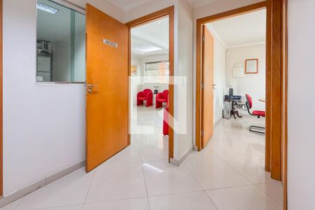 Corredor 1 de casa para alugar com 7 quartos, 350m² em Cursino, São Paulo