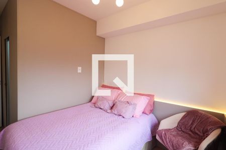 Suíte de apartamento para alugar com 1 quarto, 47m² em Azenha, Porto Alegre