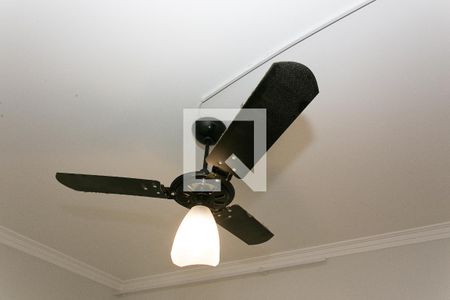 Quarto 1 de casa para alugar com 3 quartos, 100m² em Cangaiba, São Paulo