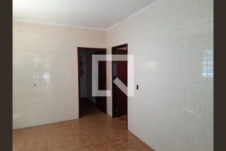 Casa à venda com 4 quartos, 246m² em Jardim Santa Helena, São Paulo