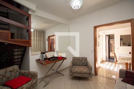 Sala de Estar de casa à venda com 4 quartos, 196m² em Jardim Santo Elias, São Paulo