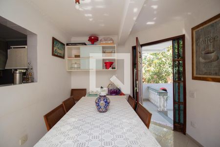 Sala de Jantar de casa à venda com 4 quartos, 196m² em Jardim Santo Elias, São Paulo