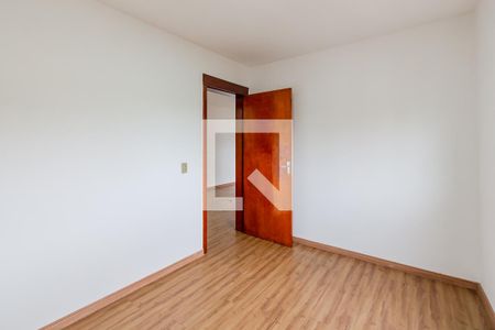 Quarto 1 de apartamento para alugar com 2 quartos, 48m² em Teresópolis, Porto Alegre