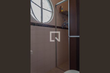 Banheiro da Suíte 1 de casa à venda com 3 quartos, 210m² em Vila Tupi, São Bernardo do Campo