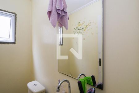 Lavabo de casa para alugar com 3 quartos, 166m² em Jardim Oliveiras, Taboão da Serra