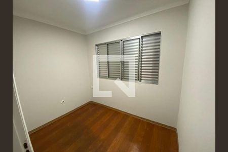 Casa à venda com 3 quartos, 130m² em Jardim Santo Elias, São Paulo