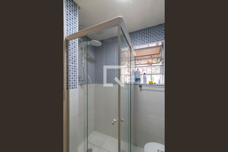 Banheiro de apartamento à venda com 1 quarto, 60m² em Centro, Guarulhos