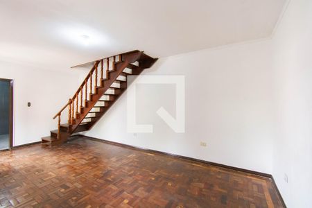 Casa à venda com 3 quartos, 163m² em São Luís, Canoas