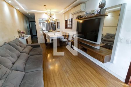 Sala de casa à venda com 4 quartos, 155m² em Jardim das Palmas, São Paulo