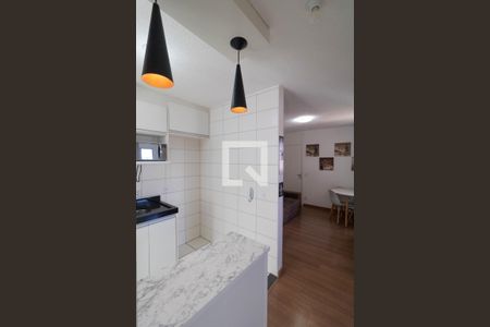 Salas de apartamento à venda com 2 quartos, 46m² em Jardim do Lago Continuacao, Campinas