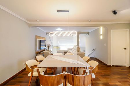 Sala 2 de casa para alugar com 5 quartos, 550m² em Vila Pirajussara, São Paulo