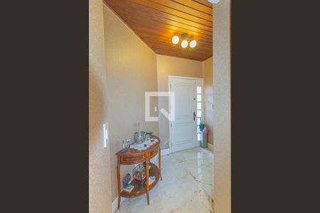 Hall de Entrada de casa para alugar com 5 quartos, 423m² em Marechal Rondon, Canoas