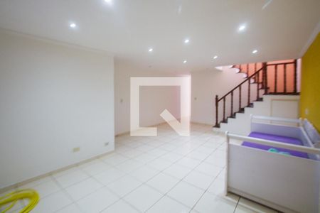 Sala de casa para alugar com 4 quartos, 250m² em Jardim Germania, São Paulo