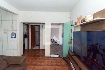 Sala de casa para alugar com 3 quartos, 374m² em Diamante, Contagem