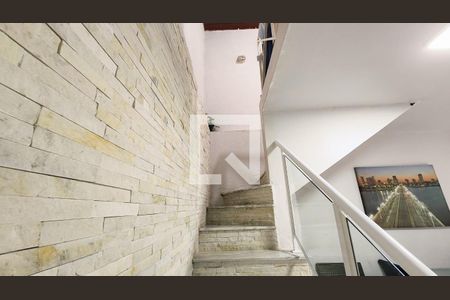 Escada de casa à venda com 3 quartos, 250m² em Parque do Colégio, Jundiaí