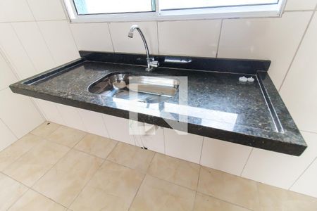 Sala/Cozinha de apartamento para alugar com 2 quartos, 38m² em Cidade São Miguel, São Paulo