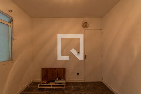 Quarto 1 de apartamento para alugar com 2 quartos, 40m² em Planalto, Belo Horizonte