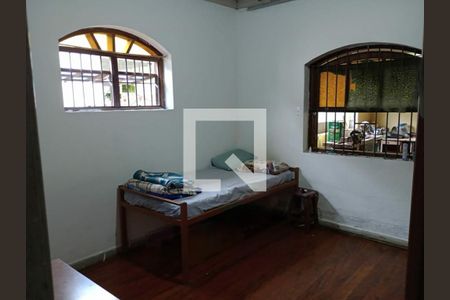 Casa à venda com 3 quartos, 642m² em Jardim Arpoador, São Paulo