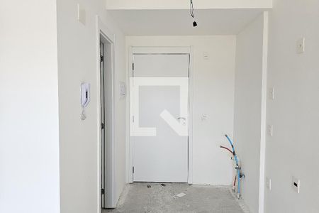 Sala/Cozinha de kitnet/studio à venda com 1 quarto, 35m² em Passo D’areia, Porto Alegre