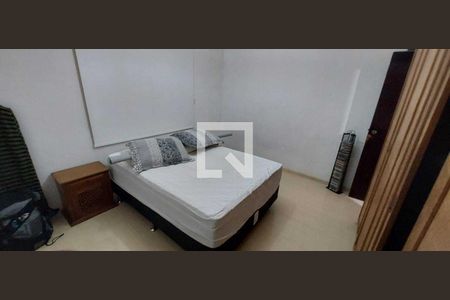Quarto de casa para alugar com 3 quartos, 200m² em Taquara, Rio de Janeiro